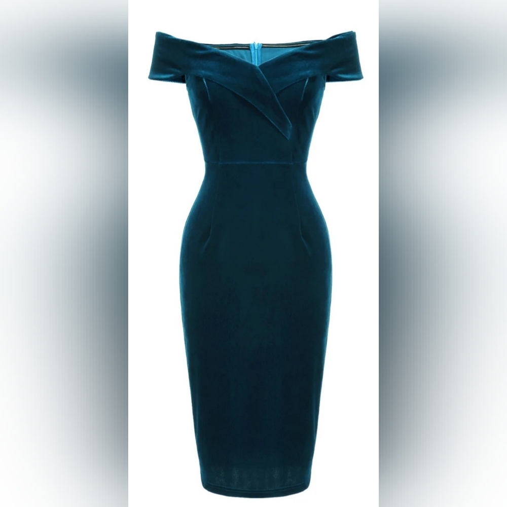 Elegant Green Velvet Dress